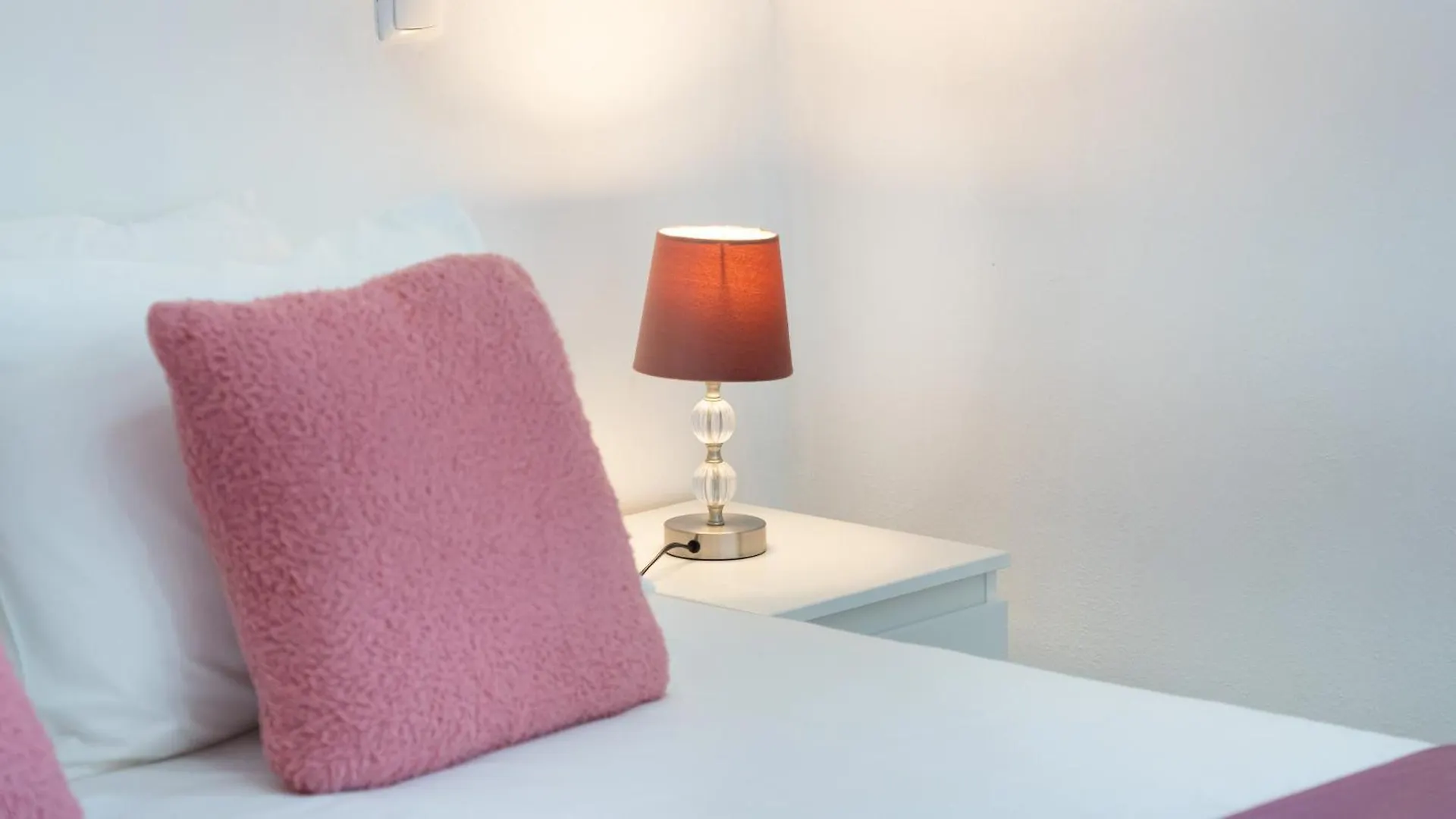 Villa Sundays With Pool By Lovelystay Pera Holiday home